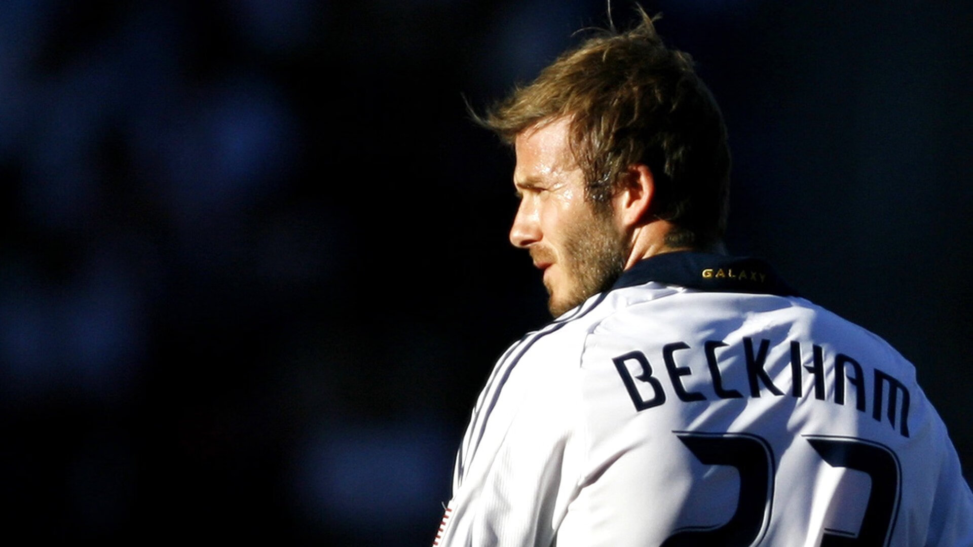 世体曝弗里克战术新思路，费尔明或客串左翼，新星巴尔德吉亦有望首发