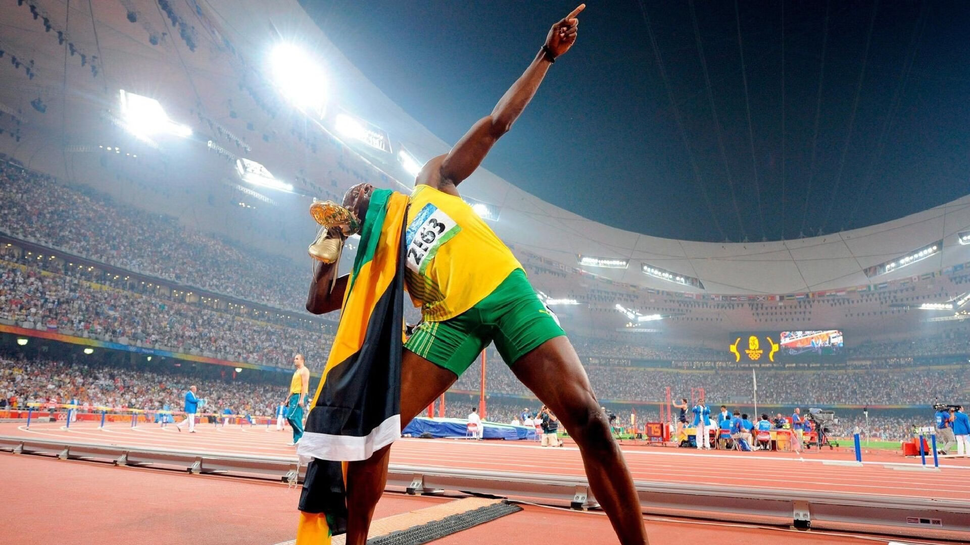 弗拉格前15场揽233分创独行侠队史第四 东契奇同期数据高居第三引热议